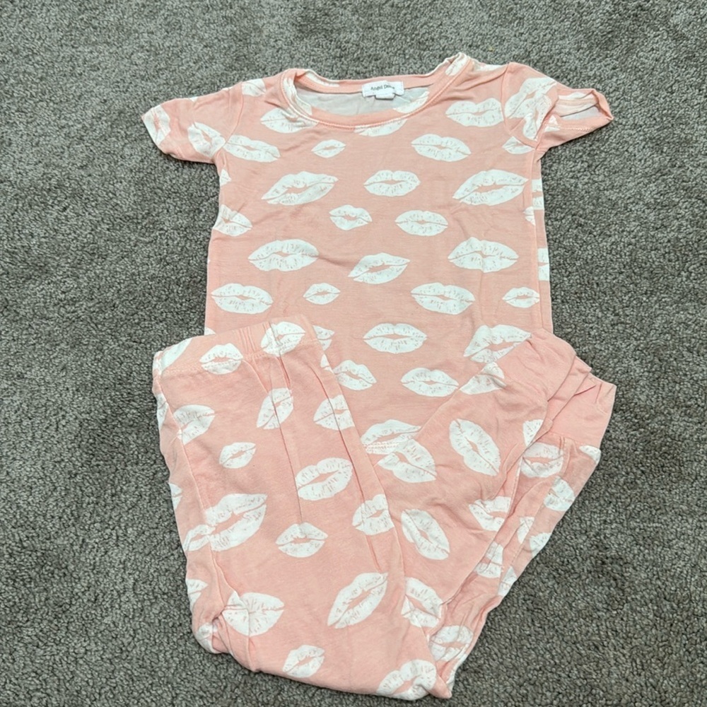 Angel Dear Pink Kisses Pajama Set